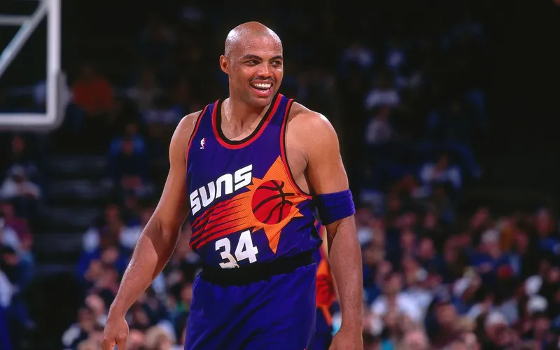 Charles Barkley planea quedarse en Phoenix para siempre y quiere que sus cenizas terminen en un casino de Las Vegas