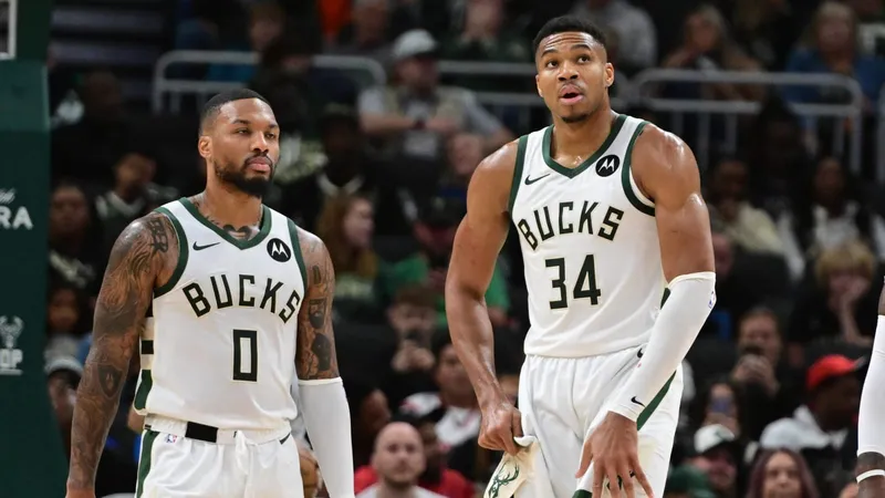 Giannis Antetokounmpo y Damian Lillard se mantienen fuera del juego para los Bucks