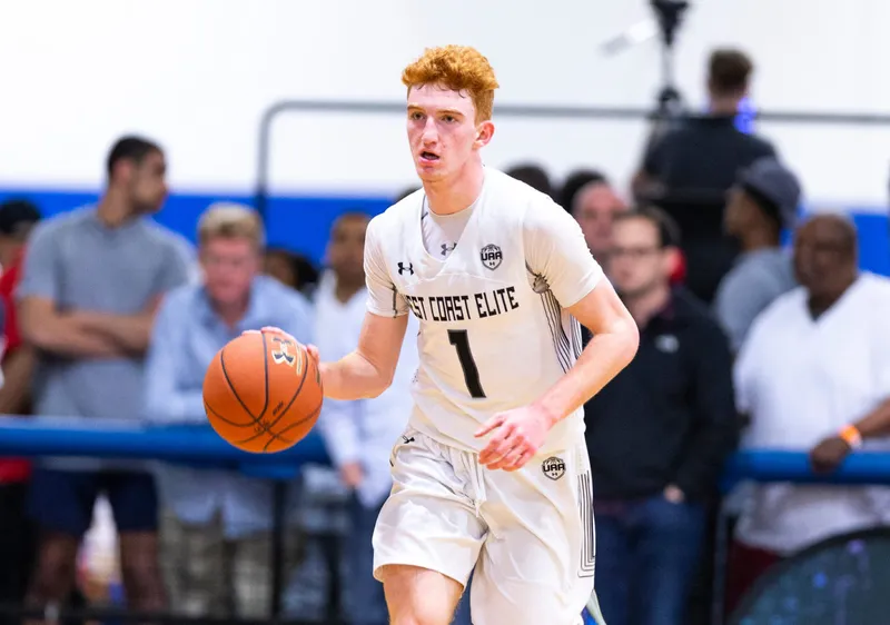 ¡Nico Mannion se viste de Olimpia Milán con un contrato a largo plazo!