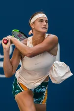 "Tim Henman opina que Aryna Sabalenka ha realizado un cambio 'muy extraño' en su juego a pesar de llegar a la final del Abierto de Australia"