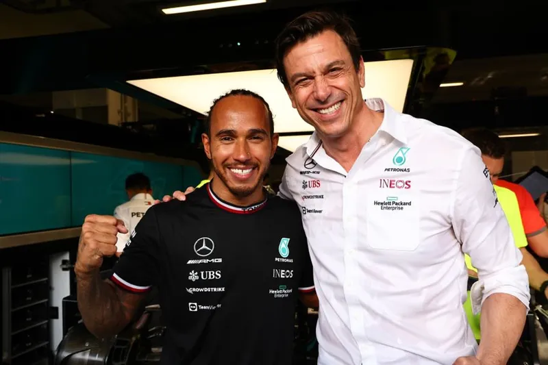 Toto Wolff revela conversaciones privadas con Lewis Hamilton tras el drama con Nico Rosberg