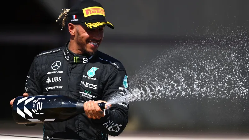 Lewis Hamilton emite un veredicto sobre la mejora de la velocidad de Mercedes: 