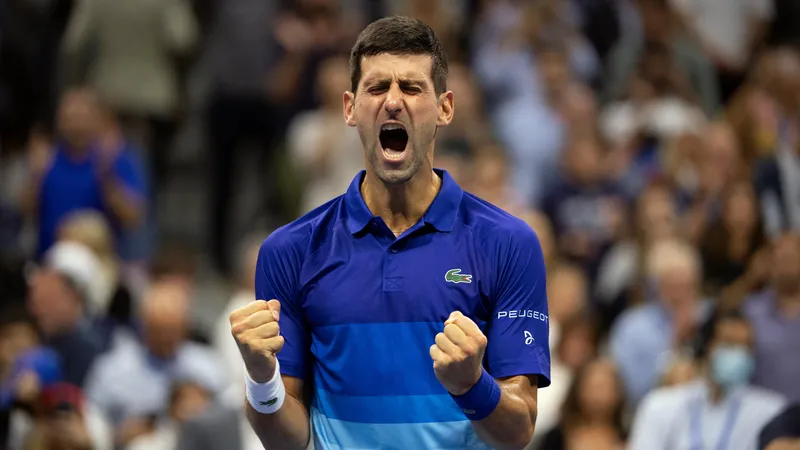 Novak Djokovic supera a un debutante en Grand Slam y avanza a la tercera ronda del Abierto de Australia | ATP Tour | Tenis