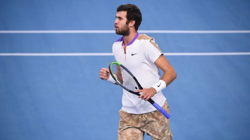 ¡Sorpresas en París! Humbert y Khachanov se unen a Zverev y Rune en las semifinales