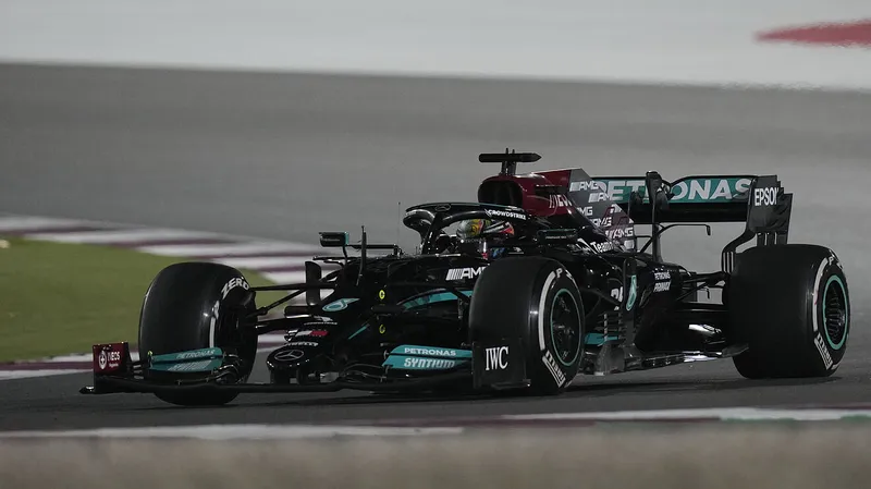 Hamilton: La desastrosa carrera de F1 en Qatar 