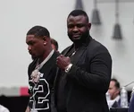 "Martin Bakole se prepara para pelear contra Joseph Parker tras la enfermedad de Daniel Dubois antes de la defensa del título mundial de peso pesado"