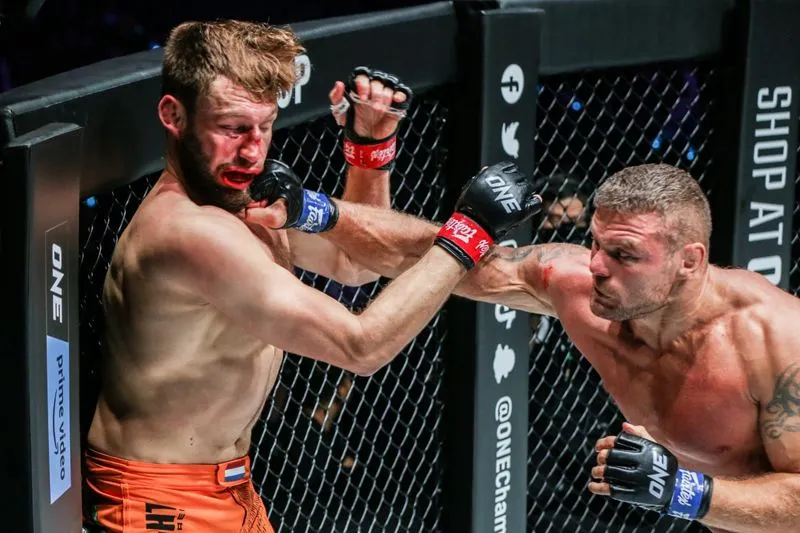 Resultados de UFC 311: Reinier de Ridder brilla con una sumisión en el primer round a Kevin Holland