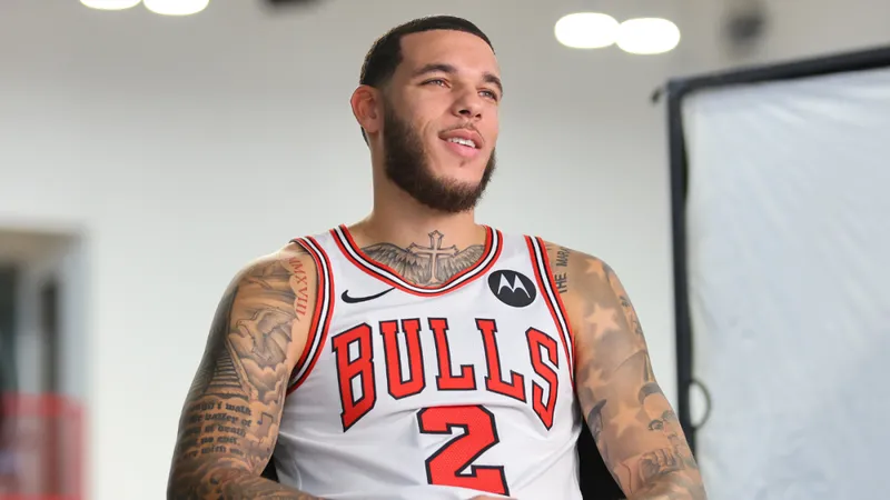 Lonzo Ball sufre un nuevo contratiempo en su regreso con los Bulls