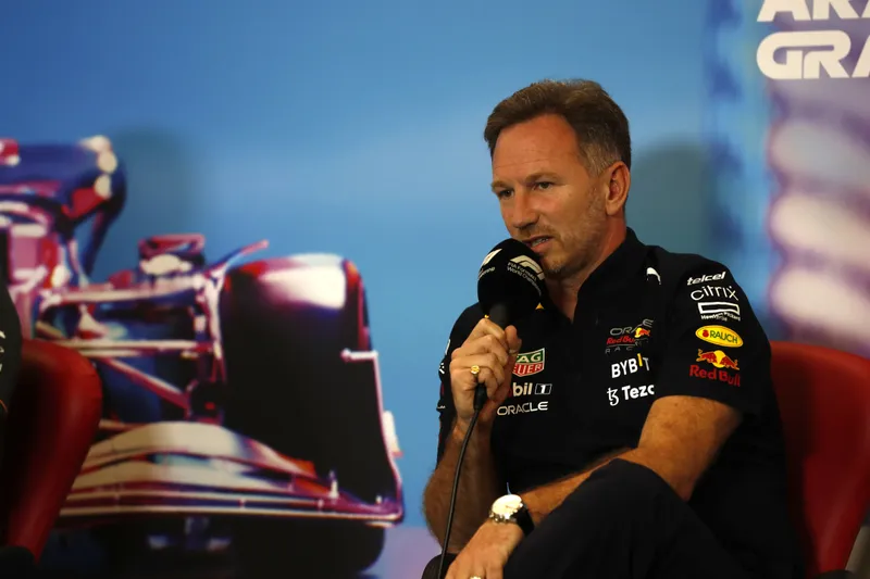 Horner opina sobre la última sanción a Verstappen