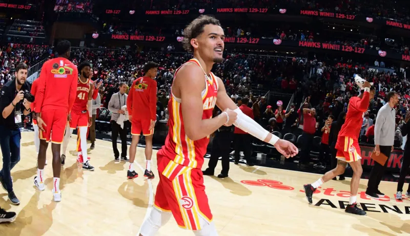 Escala Horry: Trae Young anota sobre la bocina desde más allá de medio campo contra los Jazz