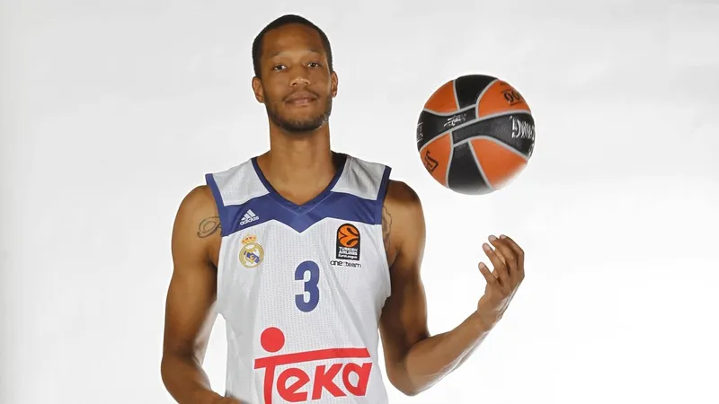 Anthony Randolph, dos veces campeón de la EuroLeague, se retira del baloncesto