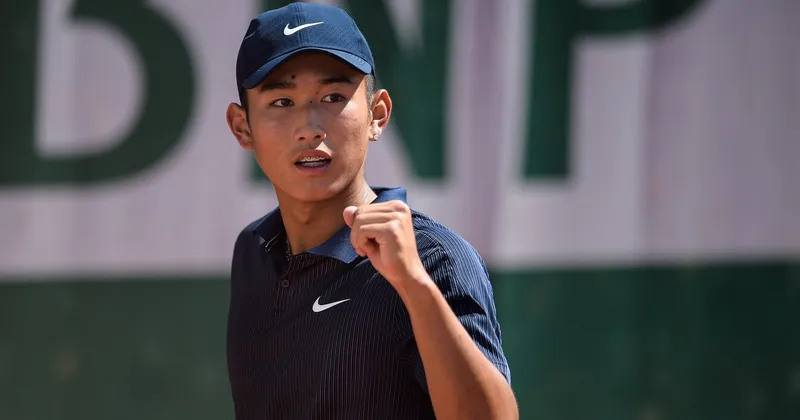 La influencia deportiva de los padres en Shang Juncheng y Arthur Fils: Un análisis en el ATP Tour