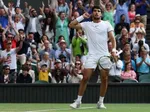 "Carlos Alcaraz Desmiente las Afirmaciones del Exentrenador de Serena Williams y Expresa su Admiración por Jannik Sinner"