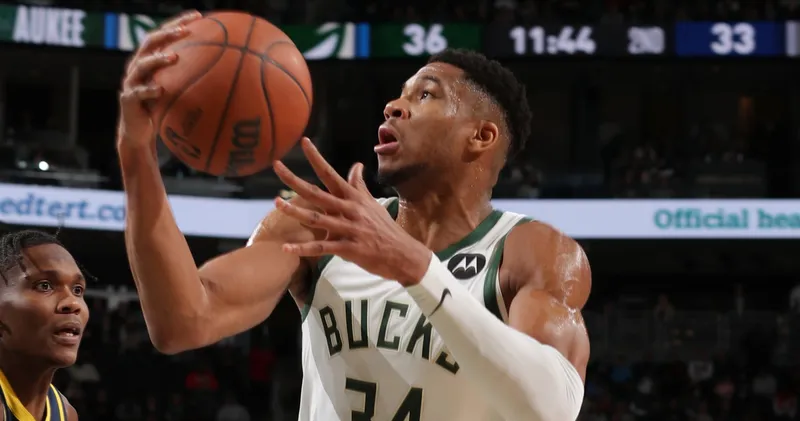 Giannis brilla con 43 puntos, pero su equipo cae; Sengun destaca con un doble-doble