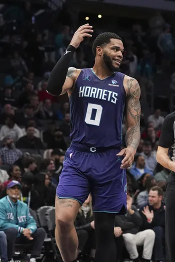 Pronósticos y cuotas para Nuggets vs. Hornets: Predicción de puntajes y mejores apuestas de la NBA para el 20 de febrero de 2025