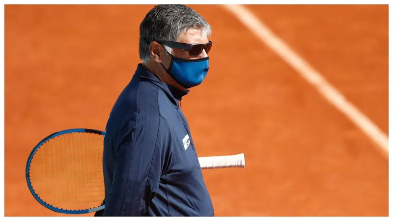 Toni Nadal se ausentará del adiós de Rafael en la Copa Davis