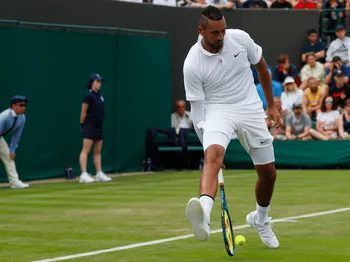 "Nick Kyrgios Opina sobre el Escándalo de Doping en el Tenis: 'Los Esteroides Están Bien, Pero...' - Reflexiones Tras la Saga Swiatek-Sinner"