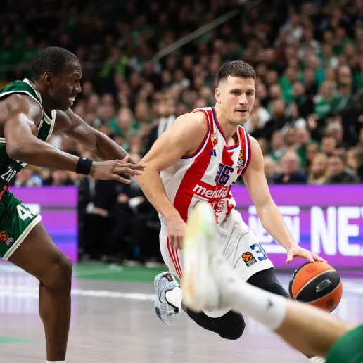 Nedovic critica a los árbitros: 