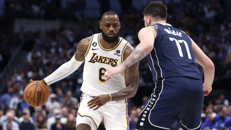 LeBron James y Luka Dončić analizan la dinámica en momentos decisivos tras la derrota de los Lakers ante los Hornets: 'Funciona en ambas direcciones'