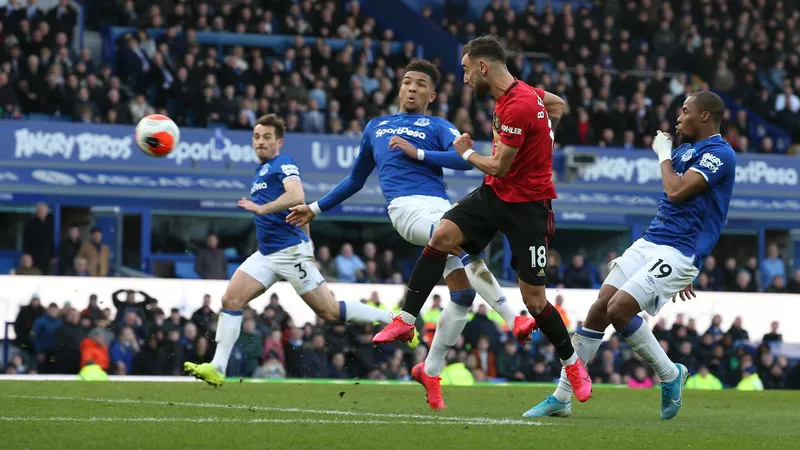 Premier League EN VIVO: Everton vs Man Utd y otros seis partidos - Comentarios de radio, resultados y actualizaciones en texto