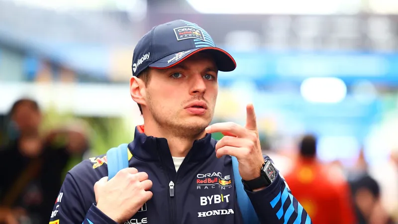 Verstappen revela su candidato ideal para el asiento de Sauber en 2025