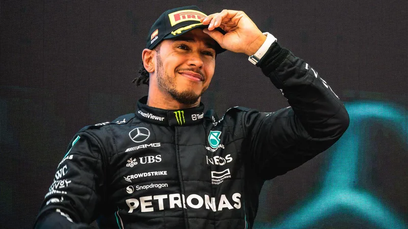 Hamilton y su predicción de mil millones: ¡cuidado con Ferrari!