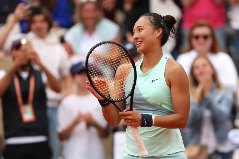 Qinwen Zheng opina sobre sus posibilidades de vencer a Aryna Sabalenka en el Abierto de Australia