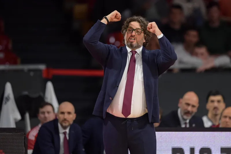 Trinchieri tras la derrota ante Maccabi: 'La peor actuación de toda la temporada'