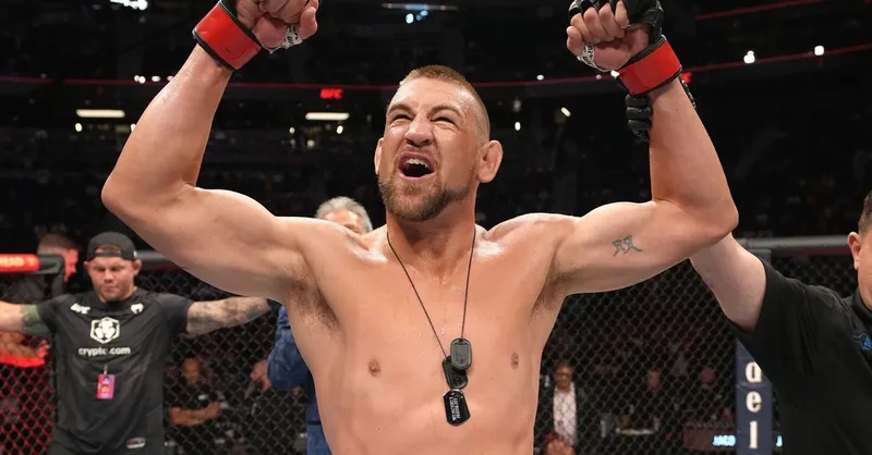 Dustin Jacoby sin presión: busca romper la racha de derrotas en UFC Tampa