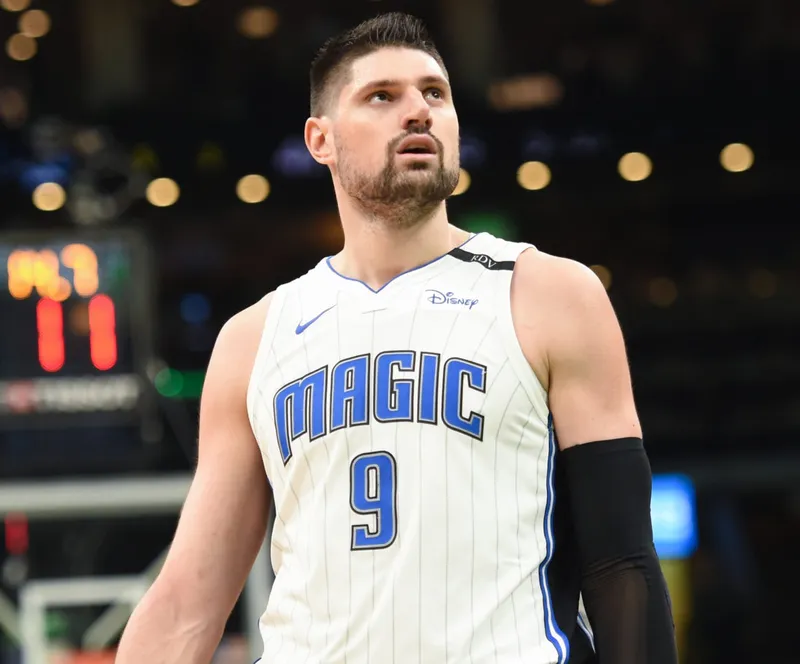 Nikola Vucevic anota 39 puntos en su mejor actuación de la temporada contra unos Spurs sin Wembanyama