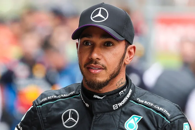 Lewis Hamilton revela sus planes de salida de la F1 tras ganar el título mundial con Ferrari