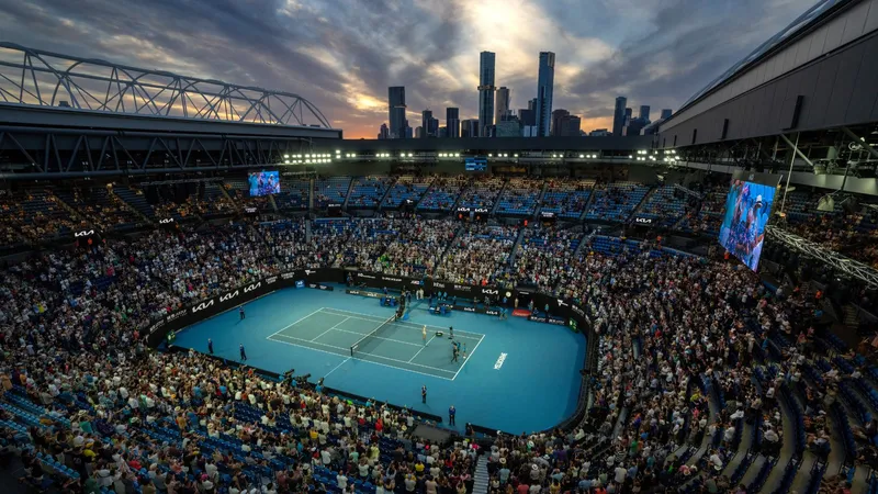 Abierto de Australia 2025: Novak Djokovic, campeón olímpico, vence a Carlos Alcaraz en un emocionante cuarto de final