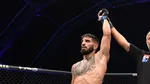 ¿Debería Ilia Topuria recibir una oportunidad inmediata por el título de peso ligero de la UFC contra Islam Makhachev?