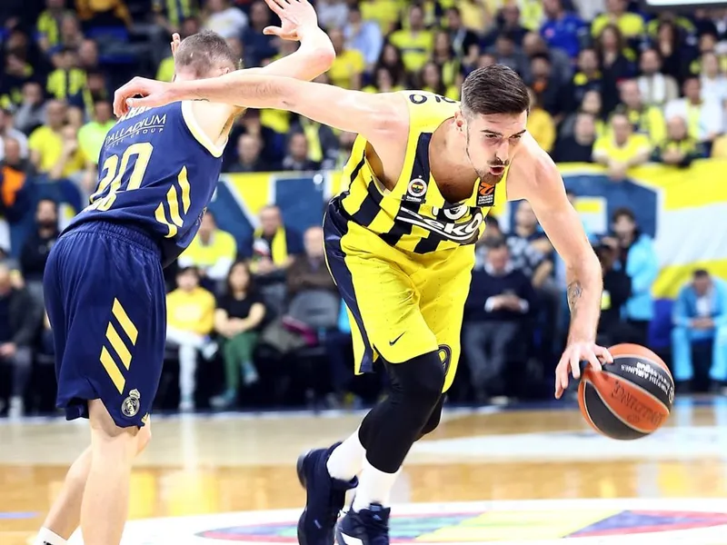 Los tiradores del Fenerbahce superan la noche estelar de Toko Shengelia en la EuroLeague