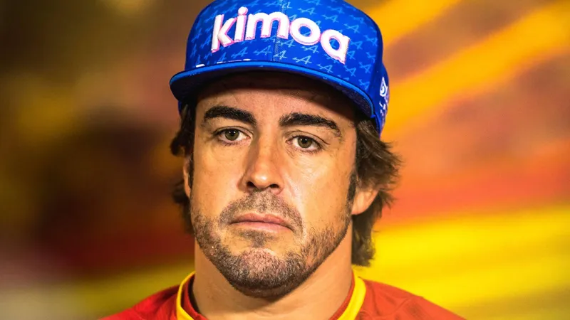 Fernando Alonso revela su plan de 'intimidación' contra Max Verstappen en su nueva promesa de título