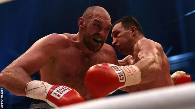 Noticias de boxeo: 'Acto irrespetuoso' provoca la salida de Tyson Fury del ring tras la derrota ante Oleksandr Usyk