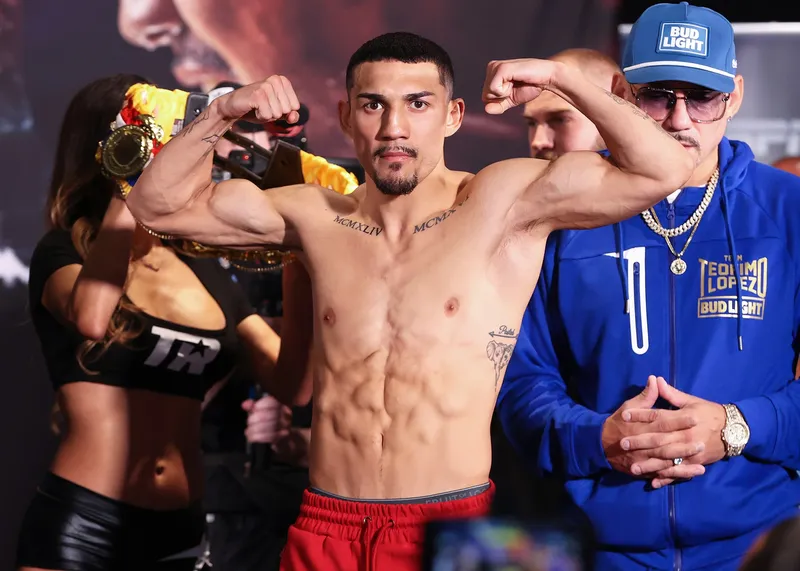 Teofimo López Júnior hace su elección anticipada entre Canelo Álvarez y Terence Crawford