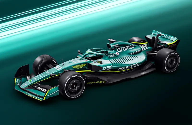 Aston Martin presenta las primeras imágenes de su coche de F1 2025