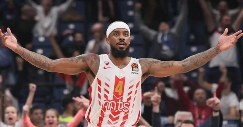 Lorenzo Brown recuerda su paso por Zvezda y elogia al público serbio