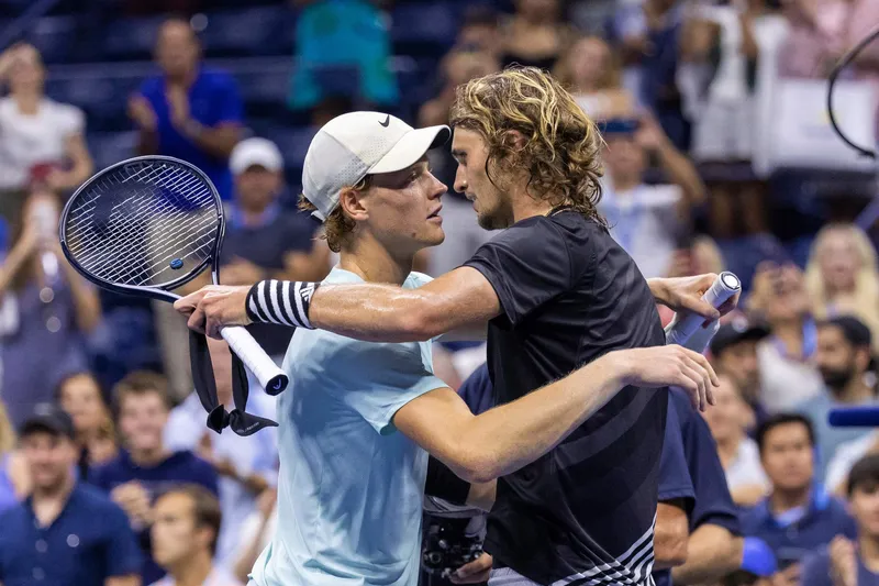 Zverev lanza advertencias a Sinner y Alcaraz mientras se prepara para la nueva temporada