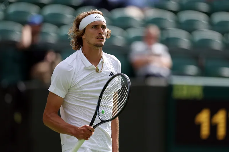 Zverev inicia su camino en París, mientras Fritz se mide a Draper