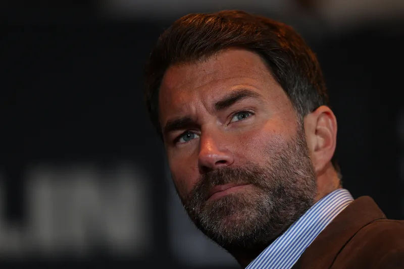 Eddie Hearn destaca el obstáculo de la categoría de peso para el enfrentamiento entre Jaron Ennis y Vergil Ortiz Jr