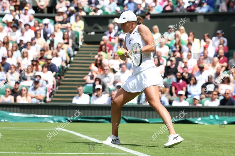 Iga Swiatek explica por qué se sintió 'enojada' durante su partido de primera ronda en el Abierto de Australia