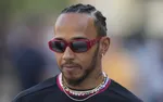 "Descubren el primer mensaje de radio de Lewis Hamilton en Ferrari en un raro video"