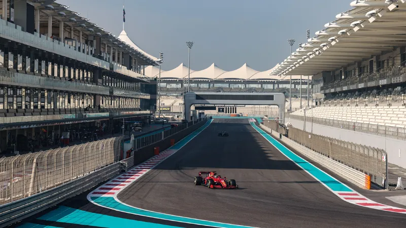 Prueba de Abu Dhabi: F1 2025 en marcha con la batalla Sainz vs Leclerc