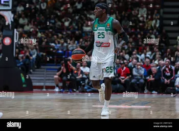 "Kendrick Nunn lidera a Panathinaikos en una victoria contundente sobre Efes, 104-89 | EuroLeague"