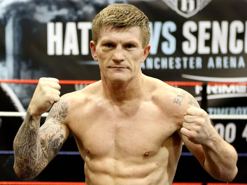 Ricky Hatton revela que Tyson Fury considera el retiro mientras se alista para la revancha contra Oleksandr Usyk