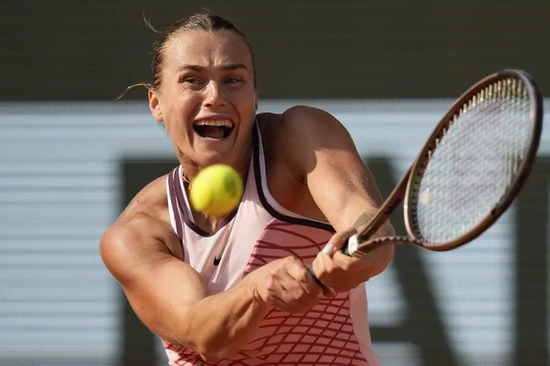 ¡Aryna Sabalenka sorprende al revelar un nuevo golpe antes de las Finales de la WTA!