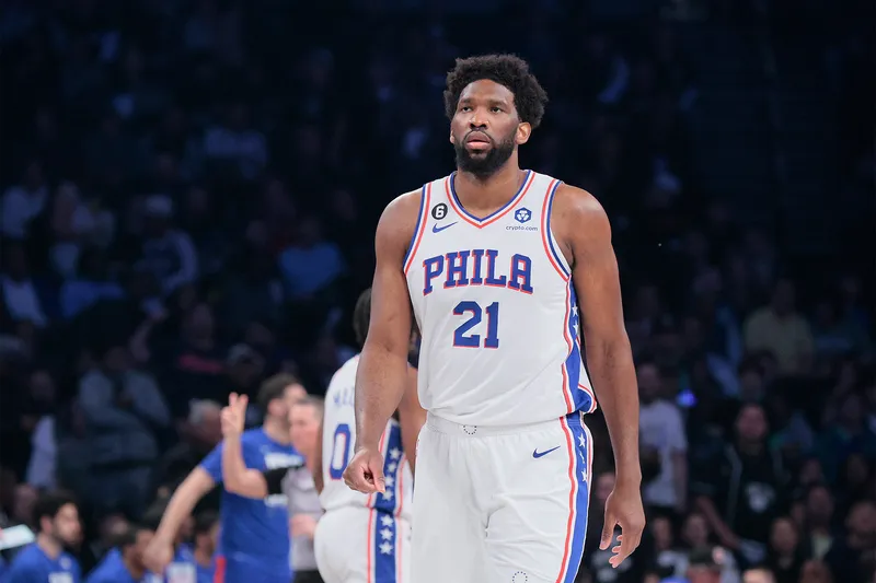 Actualización sobre la lesión y suspensión de Joel Embiid: ¿Cuándo hará su debut en la temporada de la NBA?