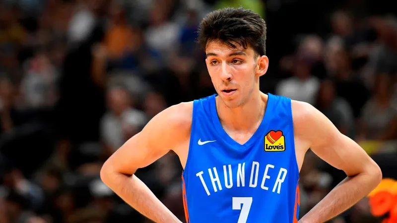 Chet Holmgren, el pívot del Thunder, se perderá al menos 8-10 semanas por una fractura en la cadera